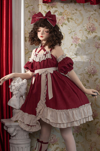 Classic Vintage Dress with a Flattering Fit