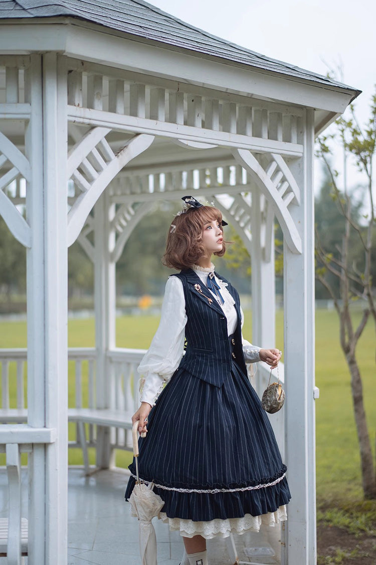 Beautifully Finished Garment in a Timeless Design