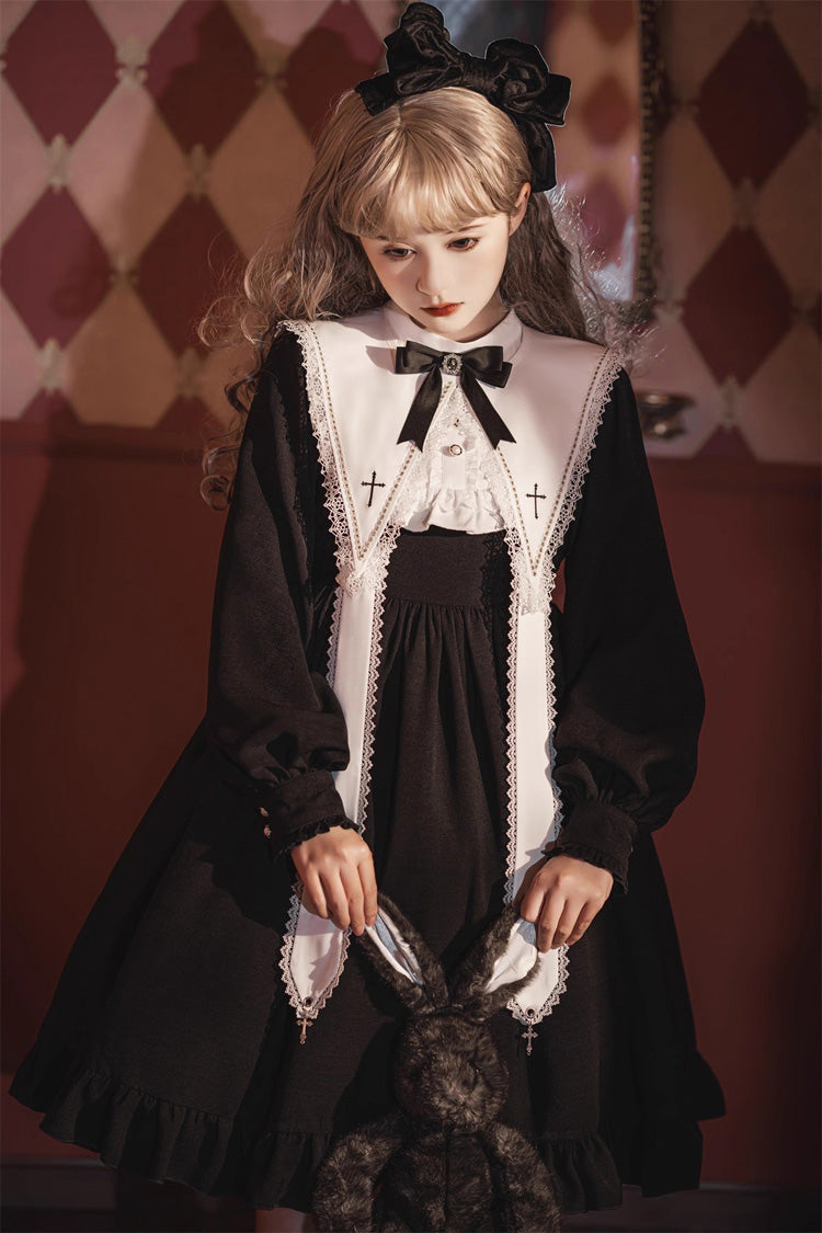 Casually Elegant Dress with a Refined Edge