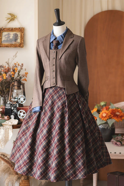 Sophisticated Coat with a Clean Classic Look