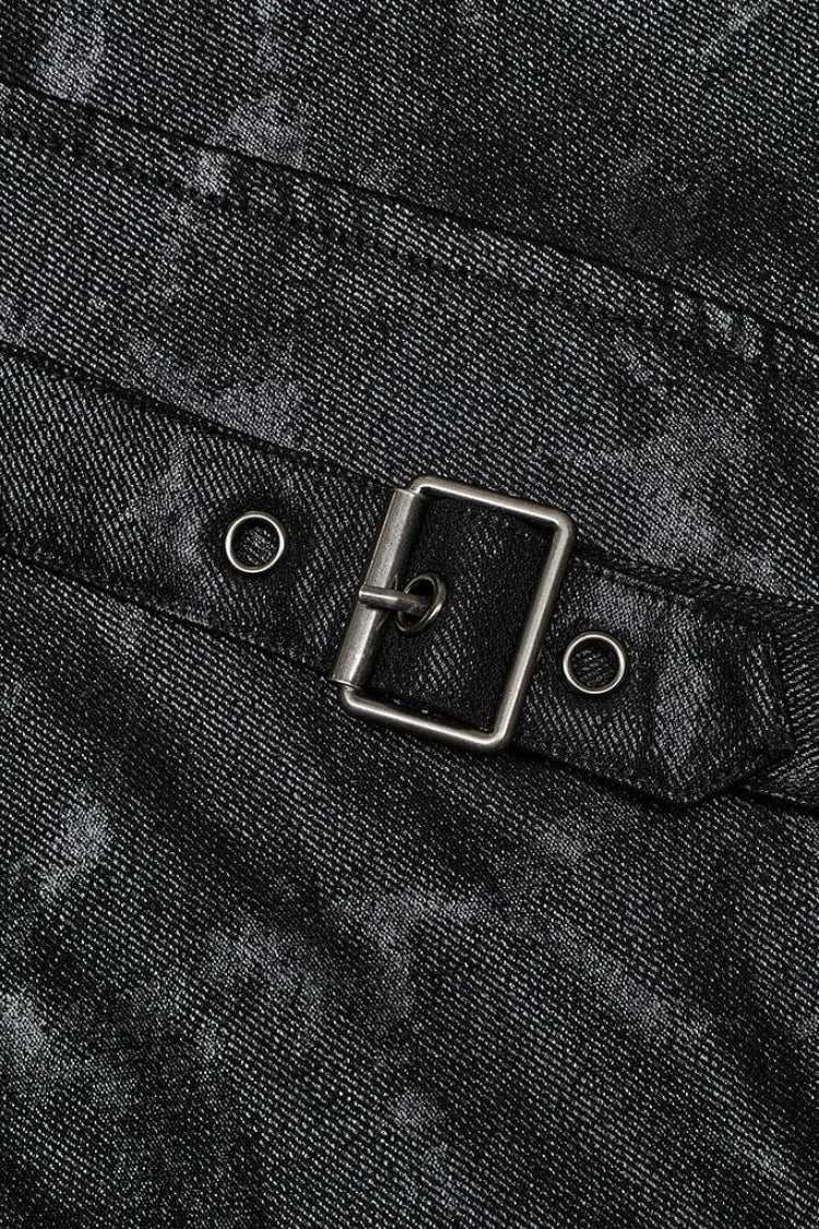 Subtly Elegant Coat with a Refined Vintage Look