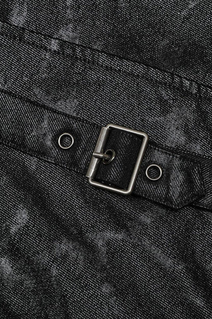 Subtly Elegant Coat with a Refined Vintage Look