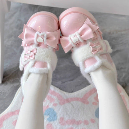 Subtly Elegant Shoes with a Refined Vintage Look