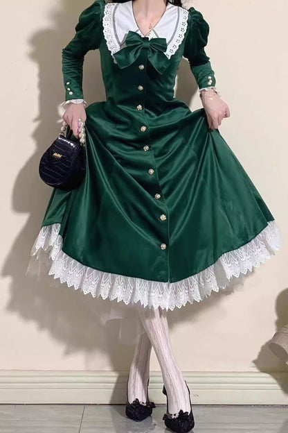 Vintage Style Dress with a Modern Fit