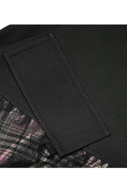 Finely Styled Garment with a Classic Vintage Look