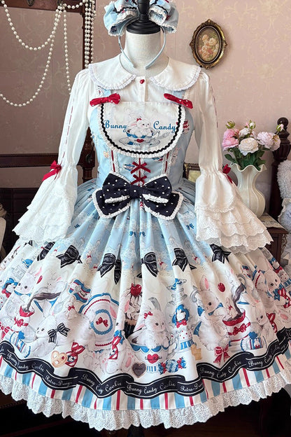 Finely Styled Dress with a Classic Vintage Look