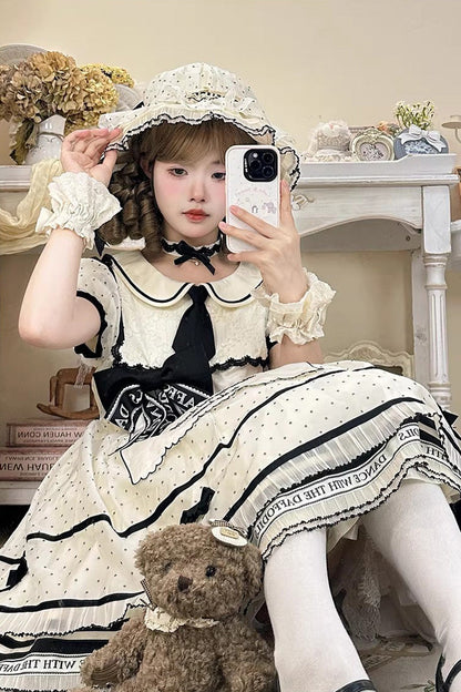 Beautifully Crafted Dress in a Classic Style