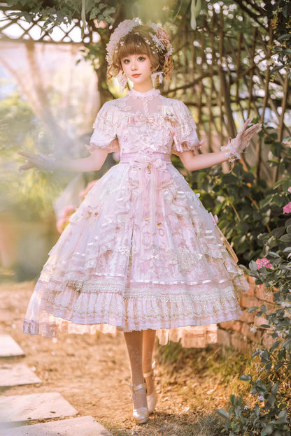 Beautifully Crafted Dress in a Classic Style