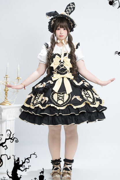Finely Styled Dress with a Classic Vintage Look