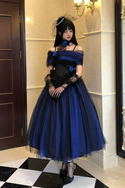 Casually Elegant Dress with a Refined Edge