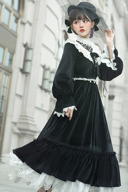 Vintage Style Dress with a Modern Fit