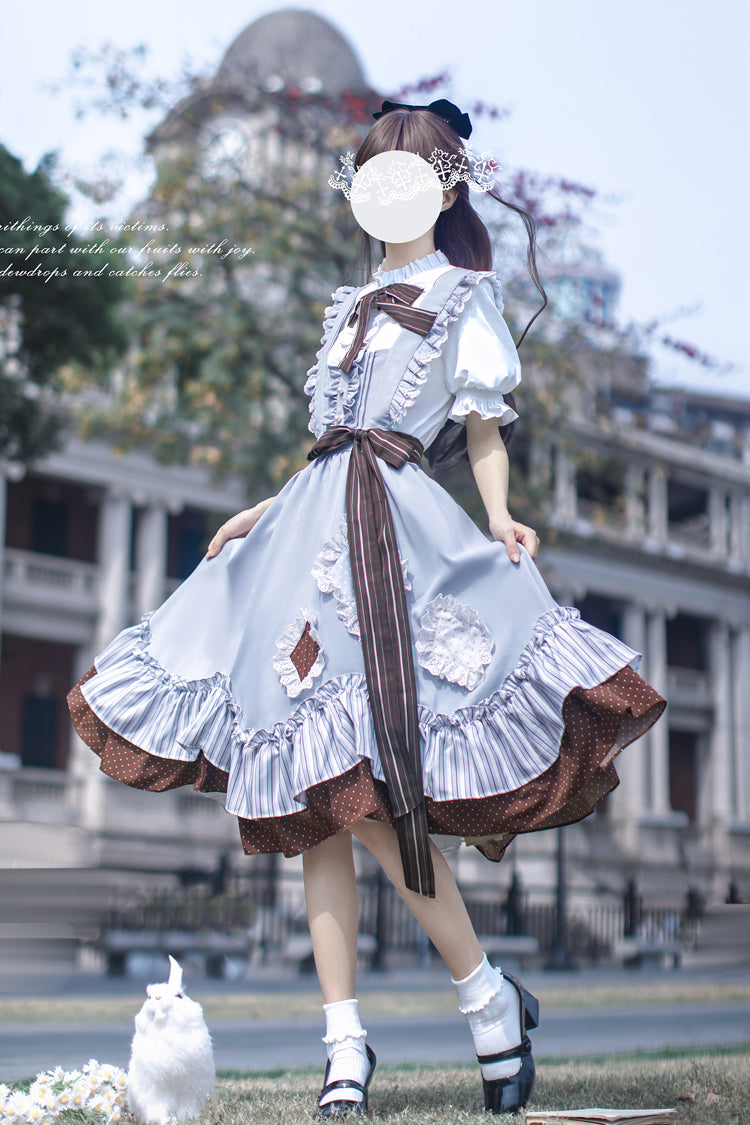 Thoughtfully Designed Dress in a Timeless Style