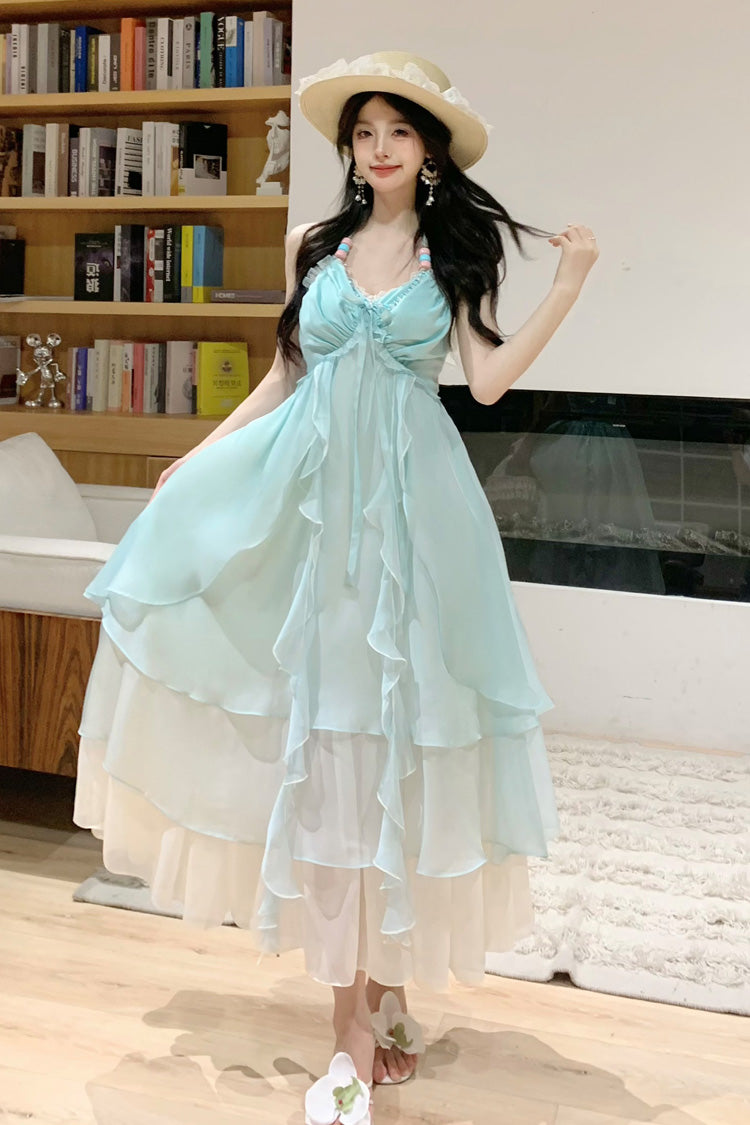 Subtly Elegant Dress with a Refined Vintage Look