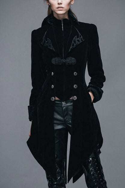 Beautifully Finished Coat in a Timeless Design