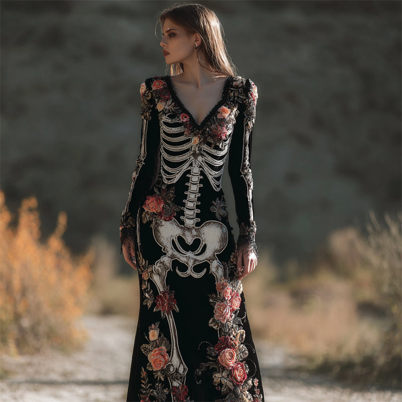 Beautifully Finished Dress in a Timeless Design