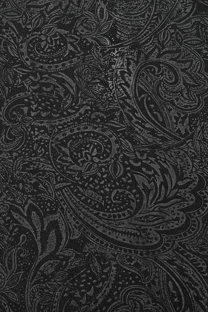 Beautifully Finished Garment in a Timeless Design