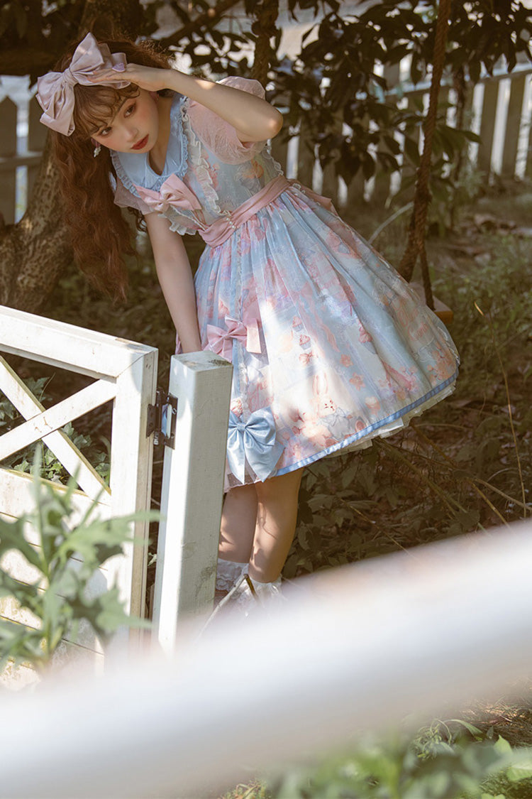 Finely Styled Dress with a Classic Vintage Look