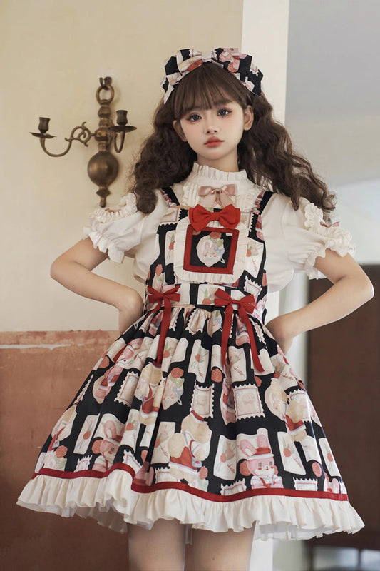 Finely Styled Dress with a Classic Vintage Look