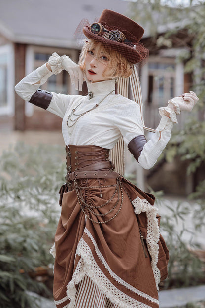 Casually Elegant Garment with a Refined Edge