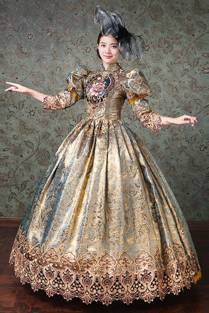 Subtly Elegant Dress with a Refined Vintage Look