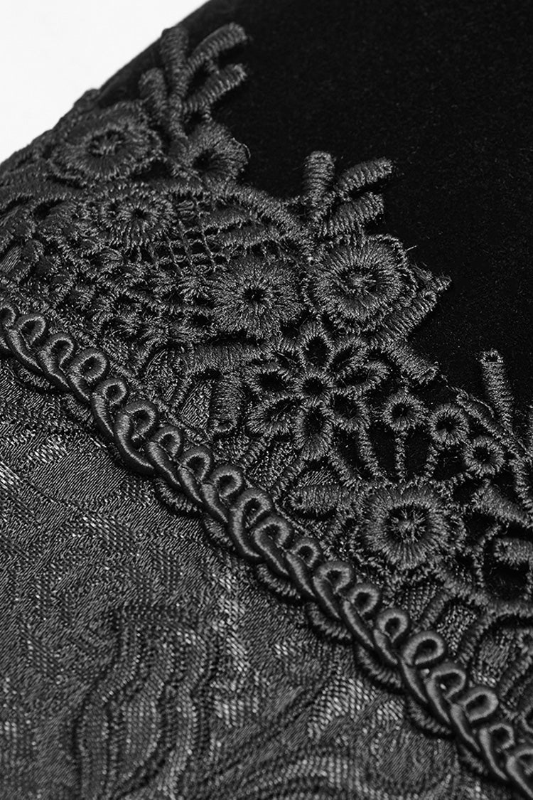 Beautifully Finished Coat in a Timeless Design