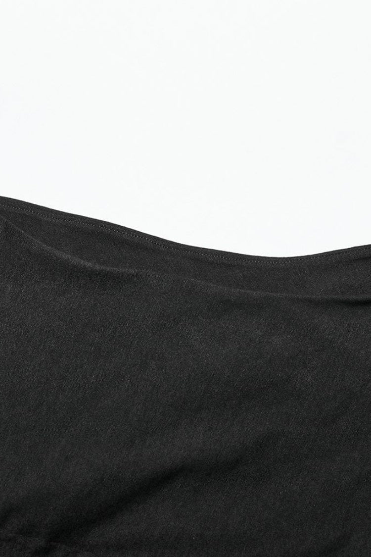 Finely Styled Garment with a Classic Vintage Look