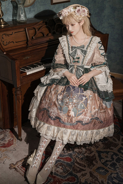 Subtly Elegant Dress with a Refined Vintage Look