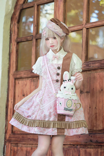 Thoughtfully Designed Bag in a Timeless Style