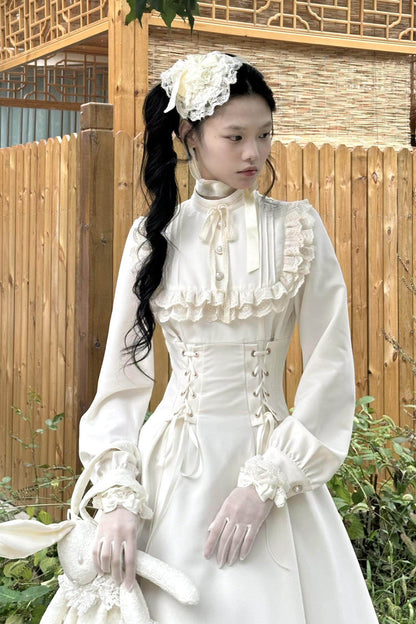Beautifully Crafted Dress in a Classic Style