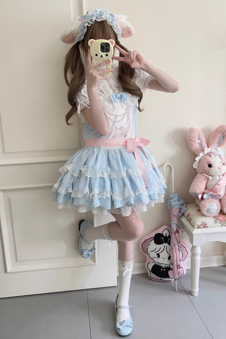 Subtly Elegant Dress with a Refined Vintage Look