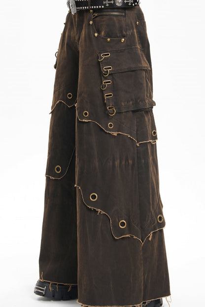 Classic Designed Pants in a Timeless Cut