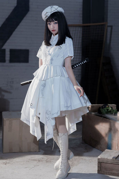 Vintage Style Dress with a Modern Fit
