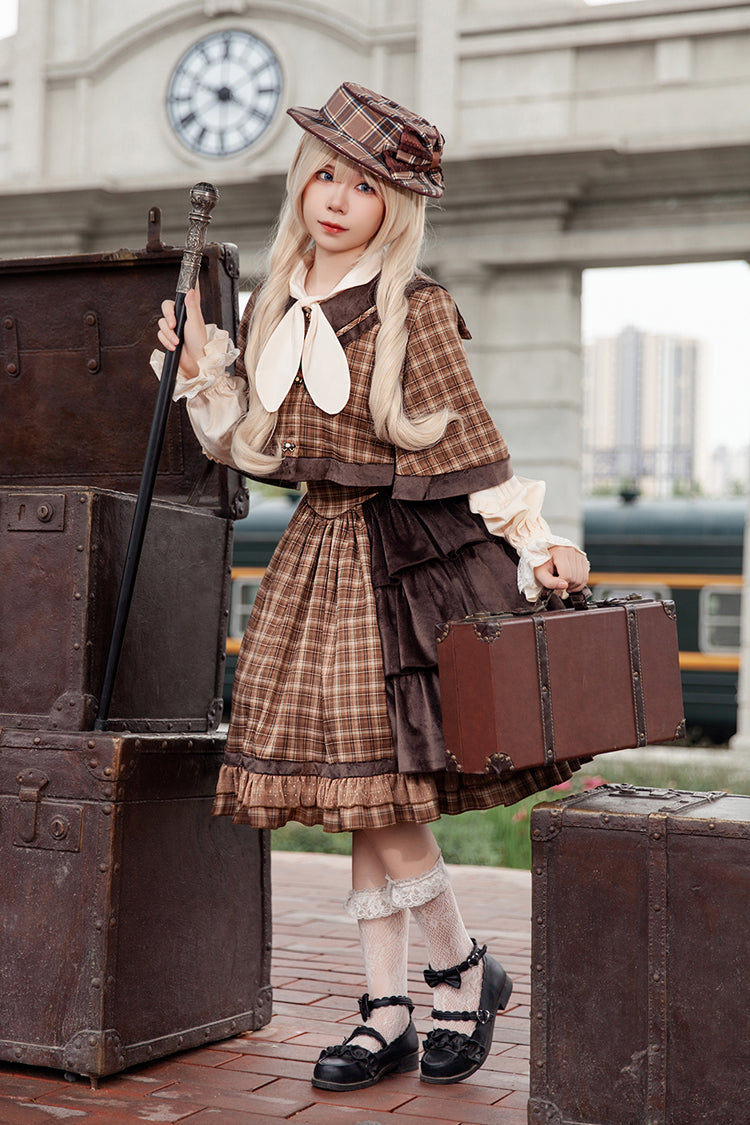 Casually Elegant Dress with a Refined Edge