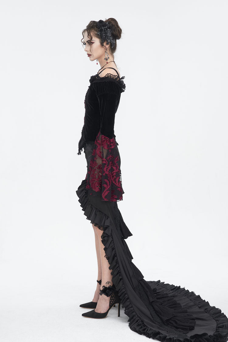 Beautifully Crafted Blouse in a Classic Style
