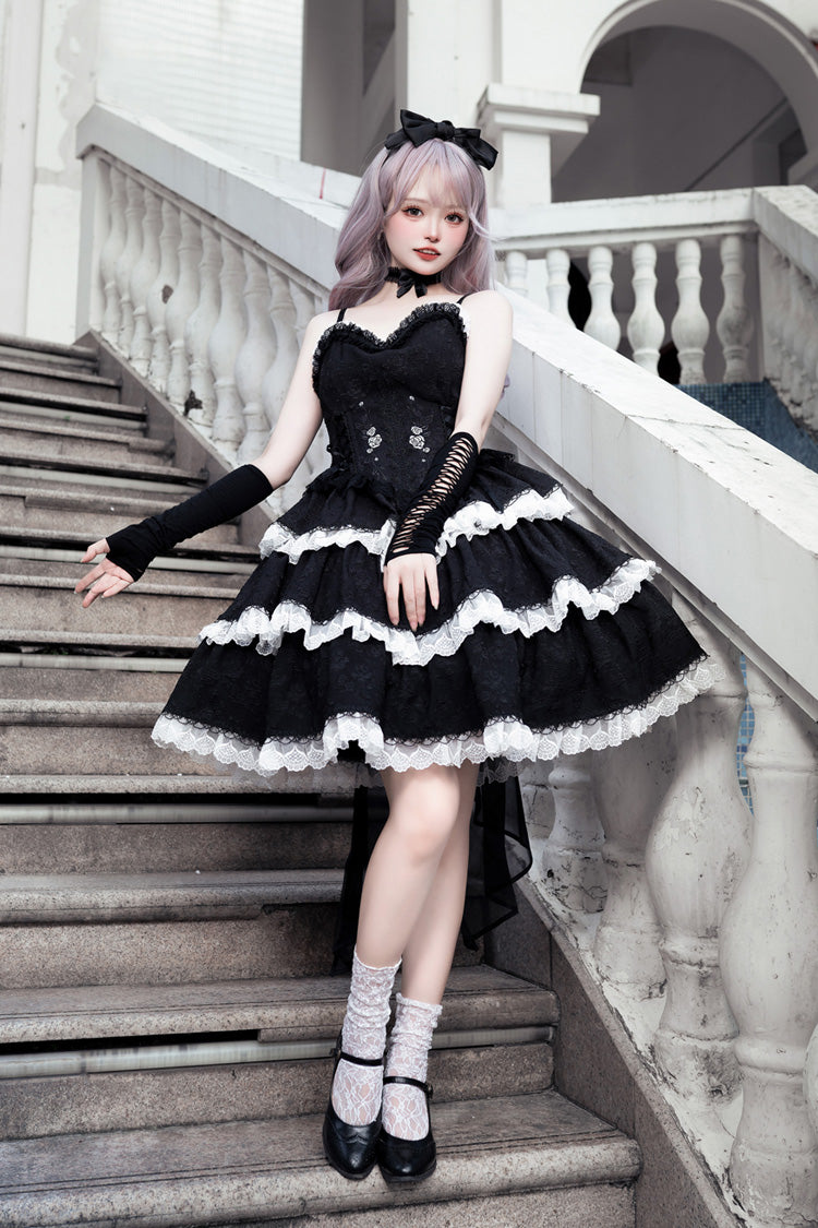 Subtly Elegant Dress with a Refined Vintage Look