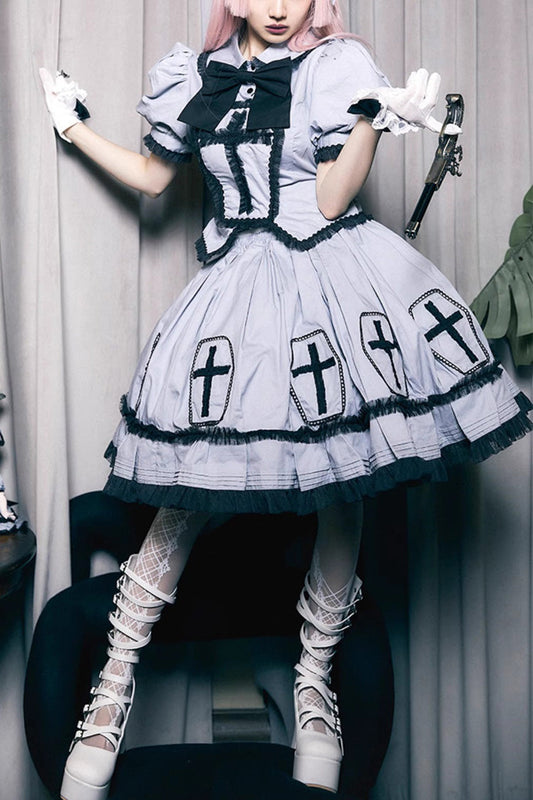 Finely Styled Dress with a Classic Vintage Look