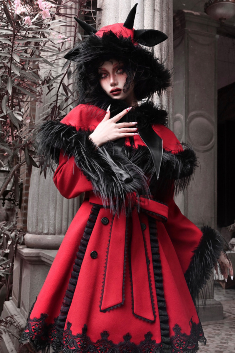 Carol Gothic Dark Wind Sheep Fur Hat