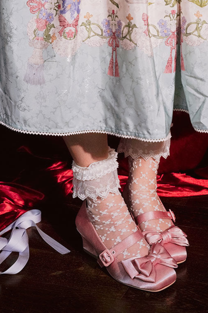 Lace-up Ribbon Satin Square Toe Shoes