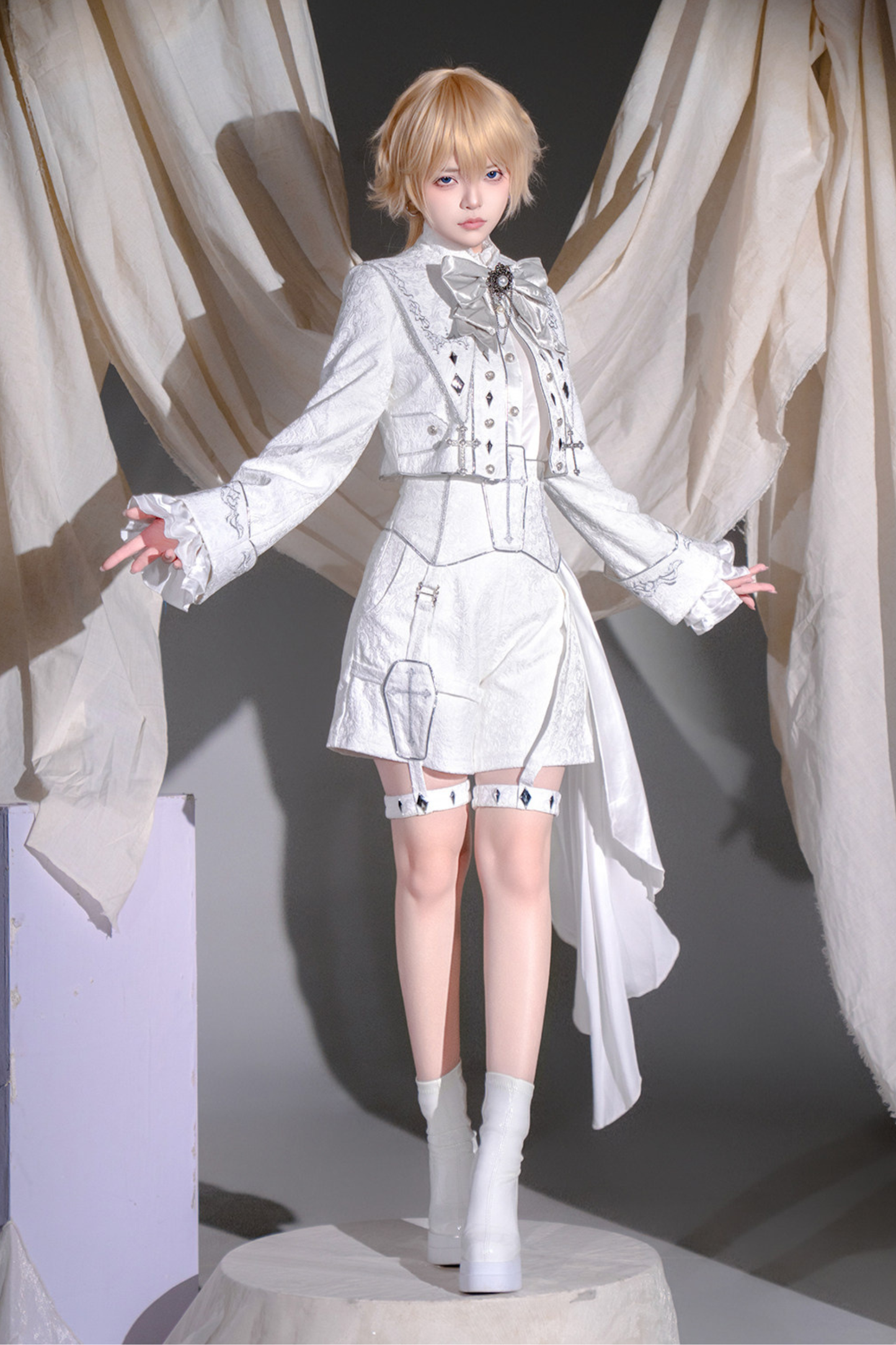 Court Prince Pure Jacket + Fake Collar + Shirt + Pants