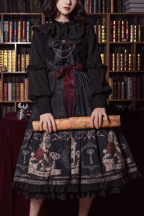 Finely Styled Dress with a Classic Vintage Look