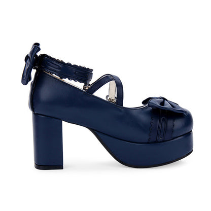 Effortlessly Elegant Shoes with a Timeless Design
