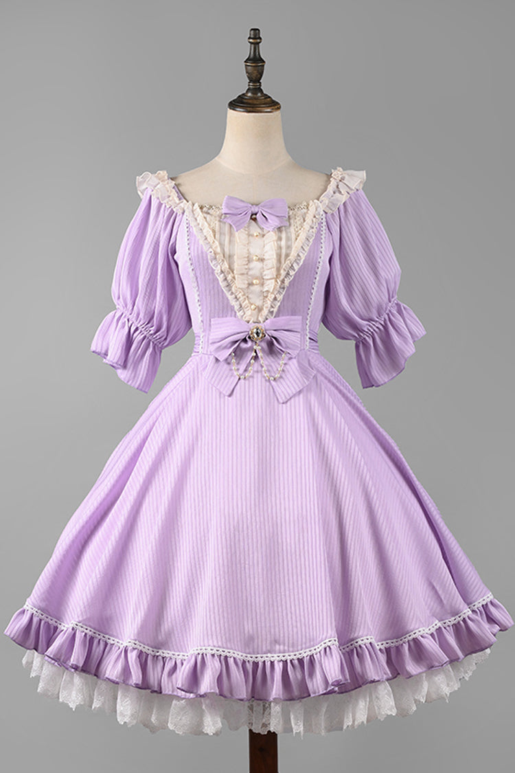 Finely Styled Dress with a Classic Vintage Look