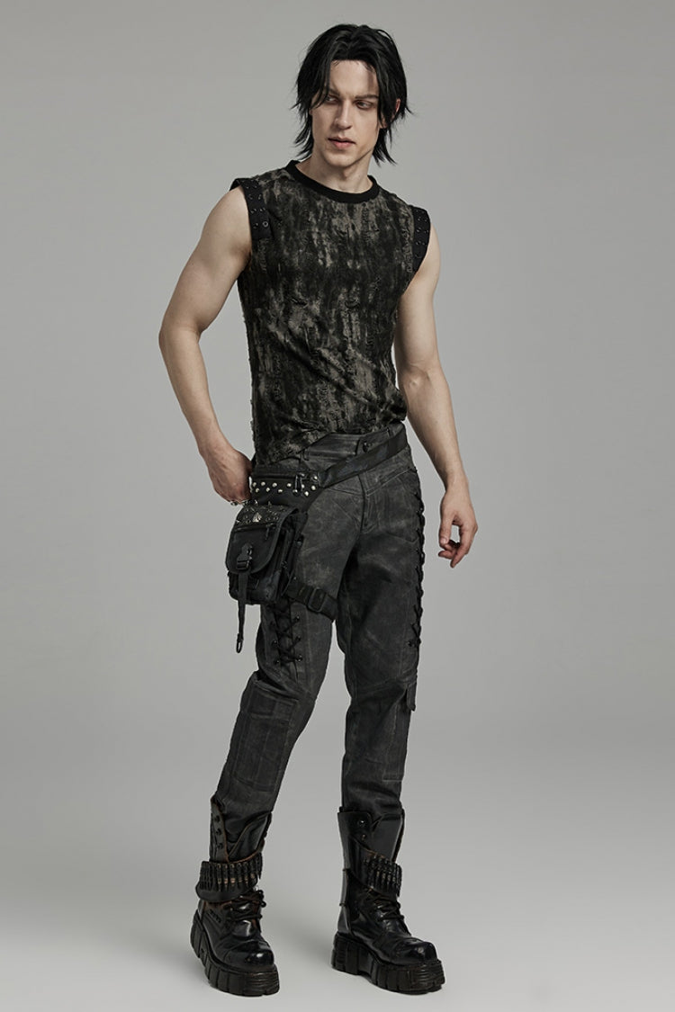 Thoughtfully Designed Pants in a Timeless Style