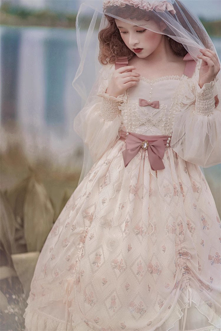 Vintage Style Dress with a Modern Fit