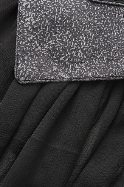 Beautifully Finished Coat in a Timeless Design