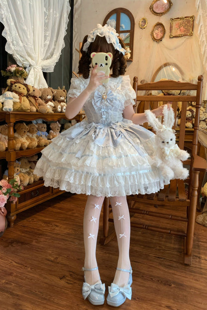 Beautifully Crafted Dress in a Classic Style