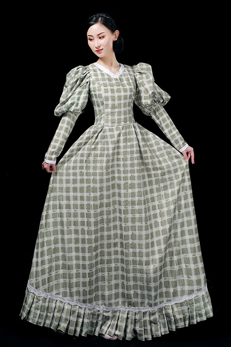 Casually Elegant Dress with a Refined Edge