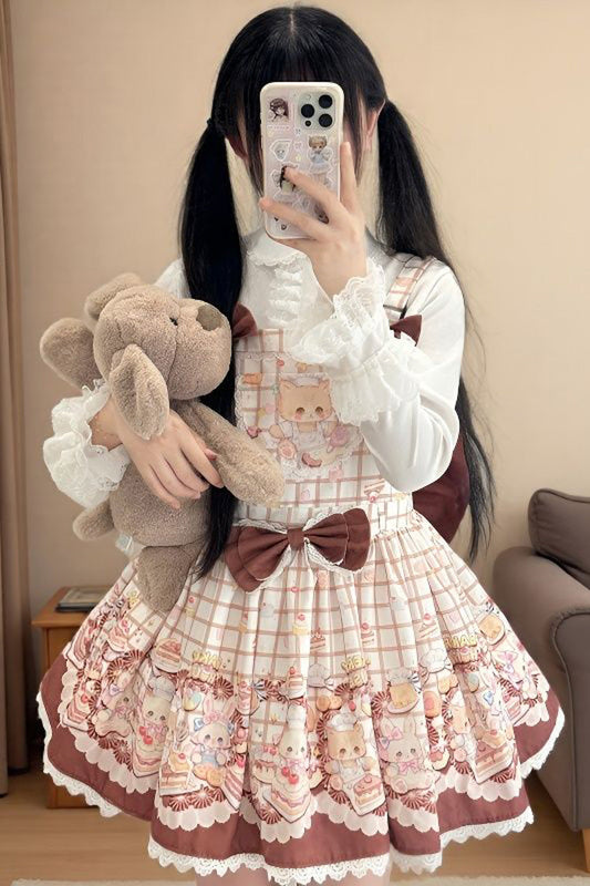Finely Styled Dress with a Classic Vintage Look