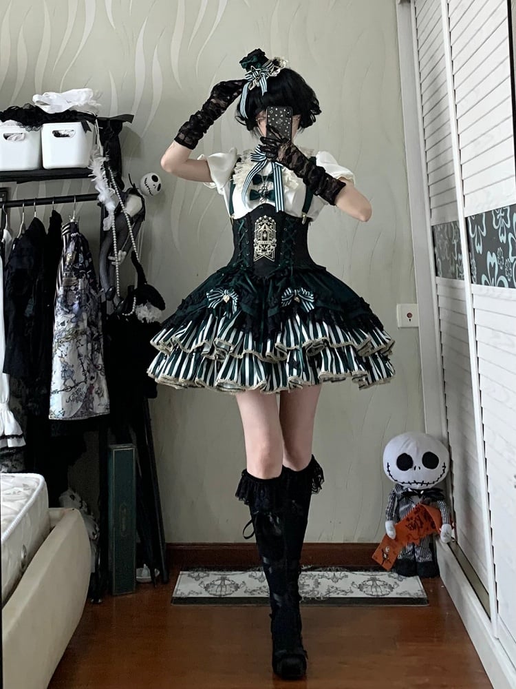 [pre-order Deadline: May 20] Magical Girl Lolita Lace Puff Sleeve Shirt + Black X Green Ribbon Corset Tiered Dress + Mini Hat