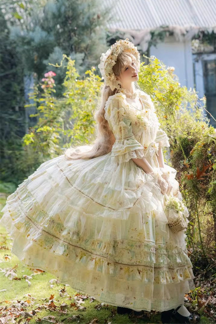 Beautifully Crafted Dress in a Classic Style